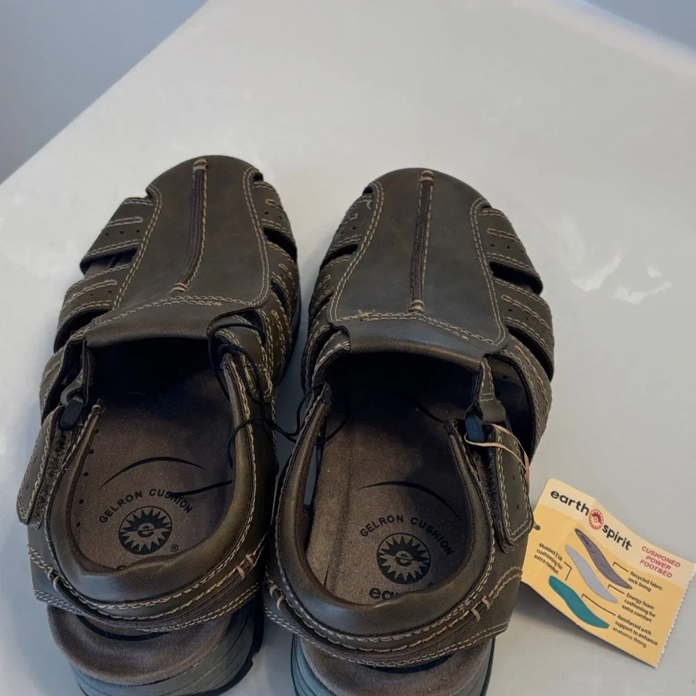 Earth Spirit NWT Men's Dark Brown Leather Fisherman Sandals